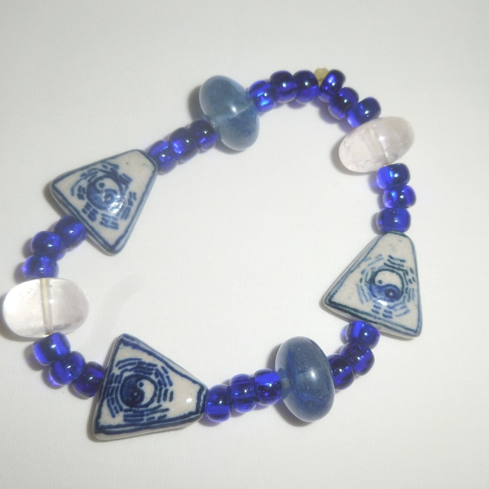 Blue Beads with 3 triangle accent bracelet